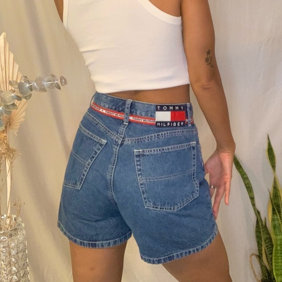 Tommy Hilfiger Jean shorts - Picture 2 of 2